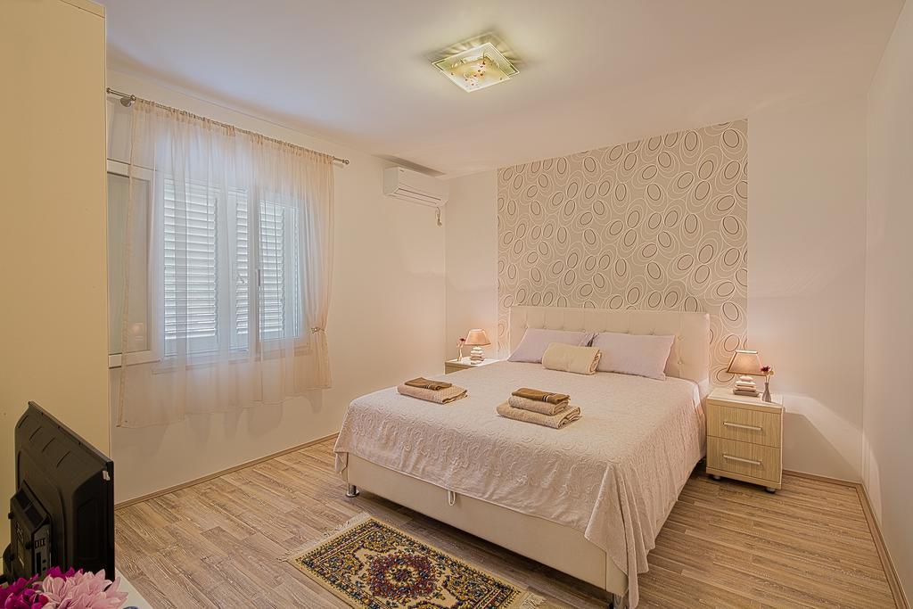 Apartment Val Budva Extérieur photo