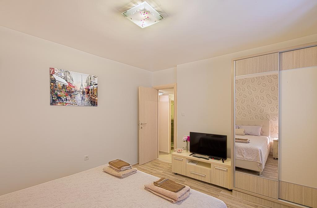 Apartment Val Budva Extérieur photo